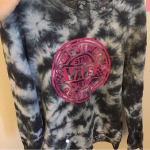 Small vans sweater